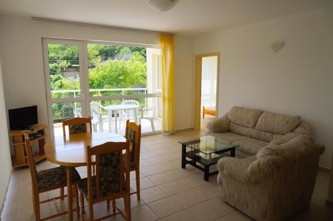 Апартамент Серена - Apartment Serena - Balchik Villa Zone Exteriör bild